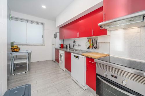 Beachfront Flat & Panoramic Sea View by HostWise