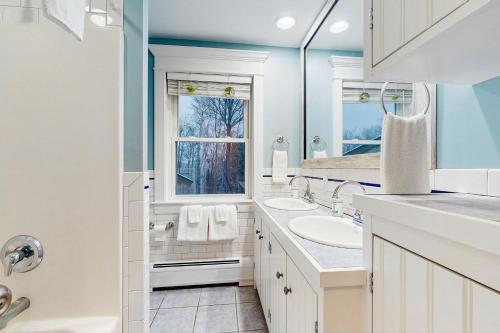 Et badeværelse på Middle Ledge Lodge