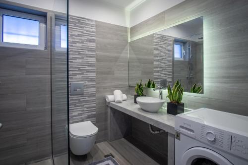 Ένα μπάνιο στο Sweet Sissi Homes