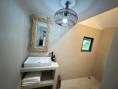 Koupelna v ubytování Sama Beach Resort by Munchies Resort