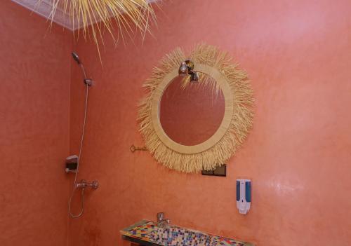 Phòng tắm tại Atlas Walnut Hotel