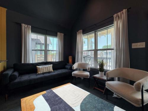 Postel nebo postele na pokoji v ubytování 2BR Boutique Stay in Central Galveston