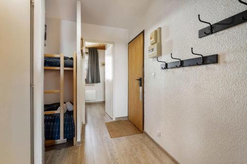 Ski-in Chalet-Style View Flat - Résidence les Eterlous