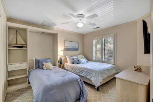 172 Colonnade Club photo 22