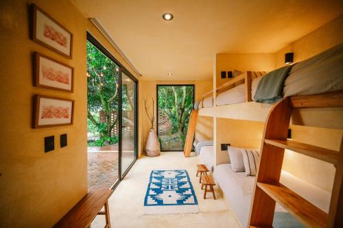 Ένα ή περισσότερα κρεβάτια σε δωμάτιο στο Orilla Casas en Ati