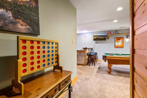 4BD for 10 in Wears Valley w Views & Hot tub photo 27