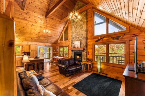4BD for 10 in Wears Valley w Views & Hot tub photo 8