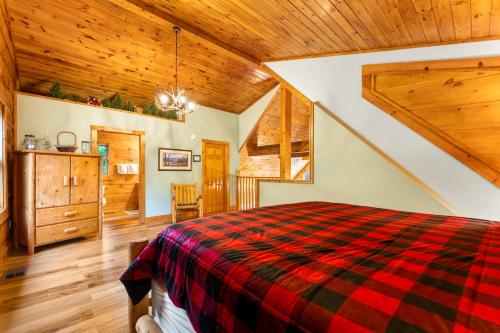 4BD for 10 in Wears Valley w Views & Hot tub photo 21