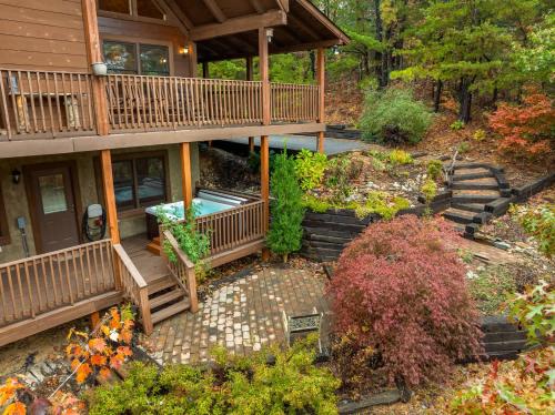 4BD for 10 in Wears Valley w Views & Hot tub photo 4
