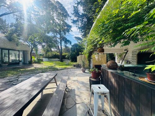 Κήπος έξω από το Posada Punta del Este