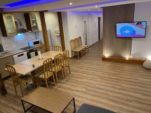 Φωτογραφία από το άλμπουμ του Nordschleife Apartments A2 σε Quiddelbach