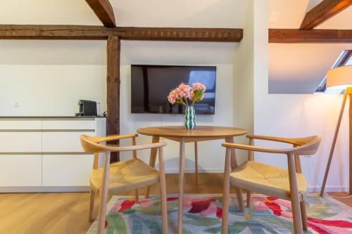 Nest Suite · Zürich City