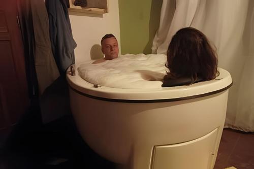 Gæster der bor på Refúgio com Cachoeira e Jacuzza