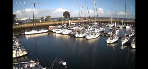 Φυσικό τοπίο κοντά σε αυτό το πλωτό κατάλυμα