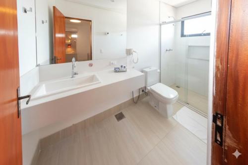 Koupelna v ubytování Antonio´s Palace Hotel