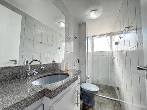 Phòng tắm tại Apartamento 2 Quartos com Vista no Centro-Sul BH