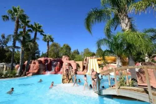 ZEcamping 4 étoiles parc aquatique hammam et restaurant