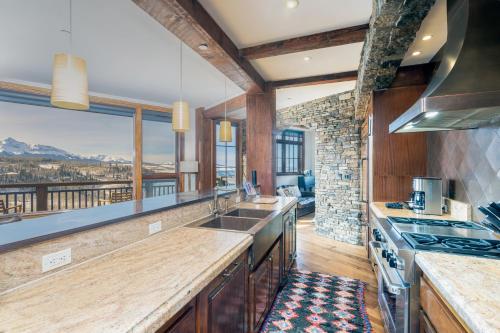 Η κουζίνα ή μικρή κουζίνα στο See Forever Residence 114 home