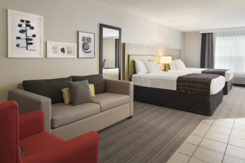 Soba v nastanitvi Country Inn & Suites by Radisson, Decorah, IA