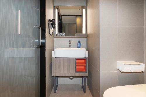 Koupelna v ubytování Hanting Hotel Chengdu High-Tech New Exhibition Center