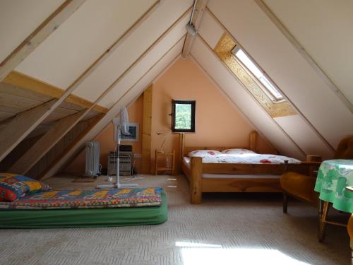 En eller flere senge i et værelse på U Górali