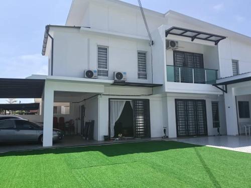 Budova, kde se prázdninový dům nachází