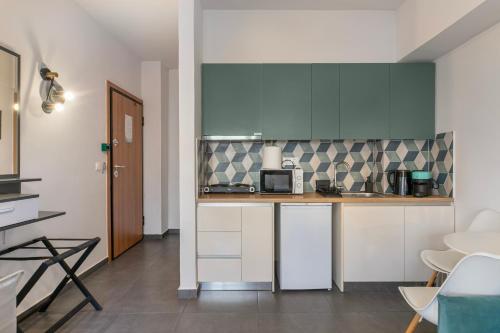 Cassiopeia - Charming Studio & Balcony in Athens