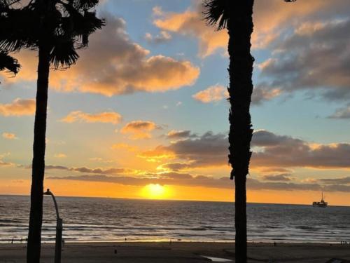 Afbeelding uit fotogalerij van Oceanview Oasis in Huntington Beach