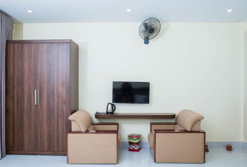 TV/trung tâm giải trí tại Naka Hotel Mộc Châu - Lầu Anh Thái