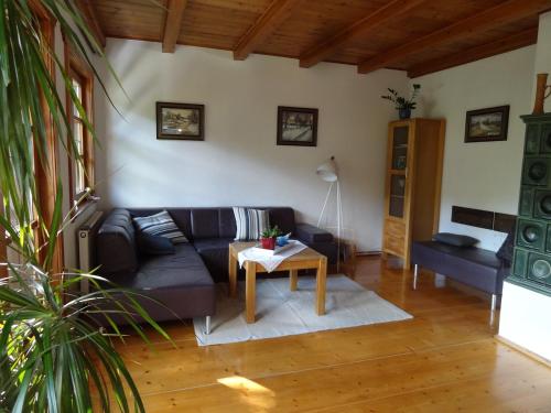 Ferienhaus am Fluss, zentrale Lage