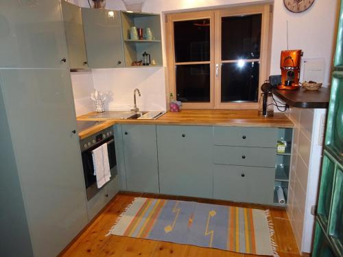 Ferienhaus am Fluss, zentrale Lage