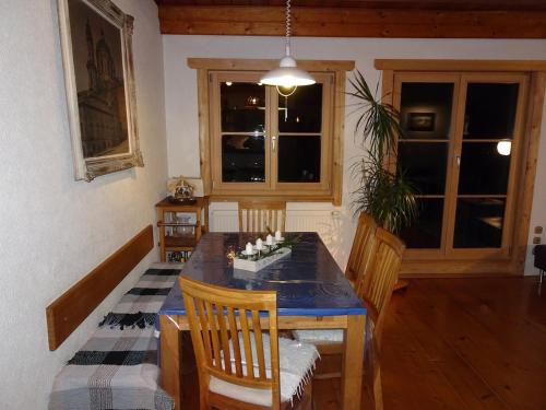 Ferienhaus am Fluss, zentrale Lage