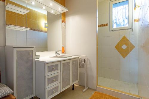 Et badeværelse på Gîte La Ferme De Musan