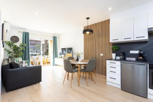 Home2Book Bright Apt. with Pool Los Cristianos