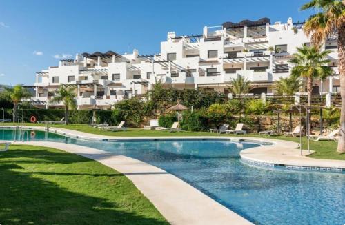 Casa SunsetGolf, 2-Bdrm, Pool, Garden, Parking