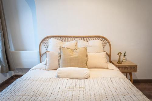 Ένα ή περισσότερα κρεβάτια σε δωμάτιο στο Nouveau sur dunkerque LE NID DU BEFFROI