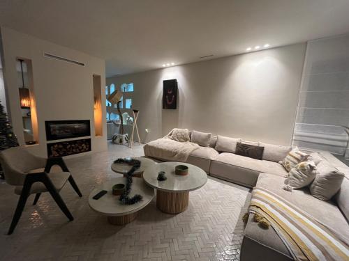 Χώρος καθιστικού στο VILLA 2s