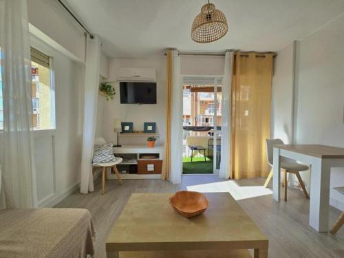 Iris Blue Horizon Apartment