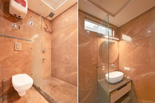 Ένα μπάνιο στο Hotel HD Luxury HomeStay- Lajpat Nagar Market