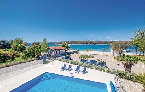 Gorgeous Apartment In Punat With Wifi