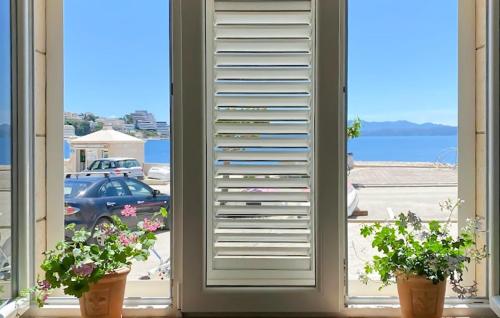 Beautiful Apartment In Podgora