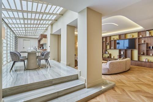 Incredible Le Marais apartment with Terrace