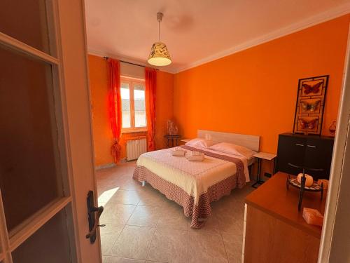 Postel nebo postele na pokoji v ubytování GuestHost - Sinergie Creative Home