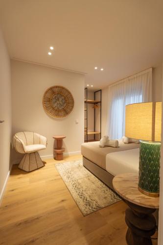 Monumental Petén by Manlia