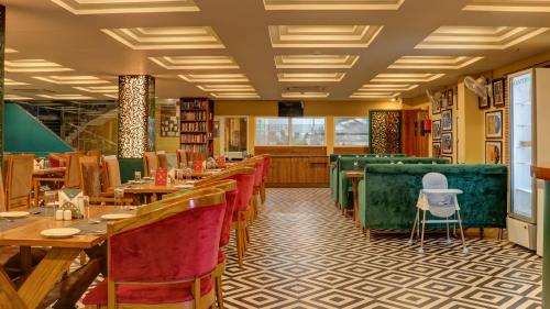 Posezení v ubytování The Highway One