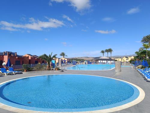 Swimmingpoolen hos eller tæt på Bahía Meloneras 2