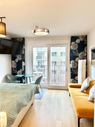 Modern New Studio - Terrace, Full Kitchen in Vienna Center