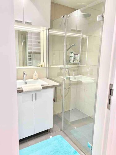 Modern New Studio - Terrace, Full Kitchen in Vienna Center
