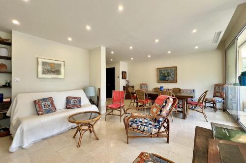 Apt in Pointe Croisette beach & large terrace