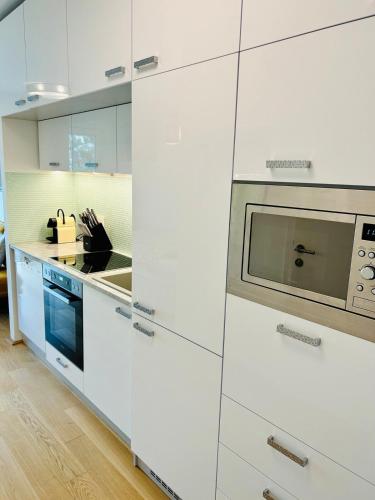 Modern New Studio - Terrace, Full Kitchen in Vienna Center